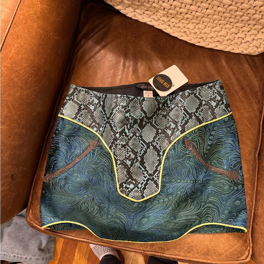 Kim shui snakeskin mini skirt - new with tags